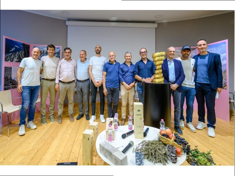 A CHIURO IL GRAPPOLO D'ORO SI APRE CON IL CONVEGNO SUL CICLOTURISMO