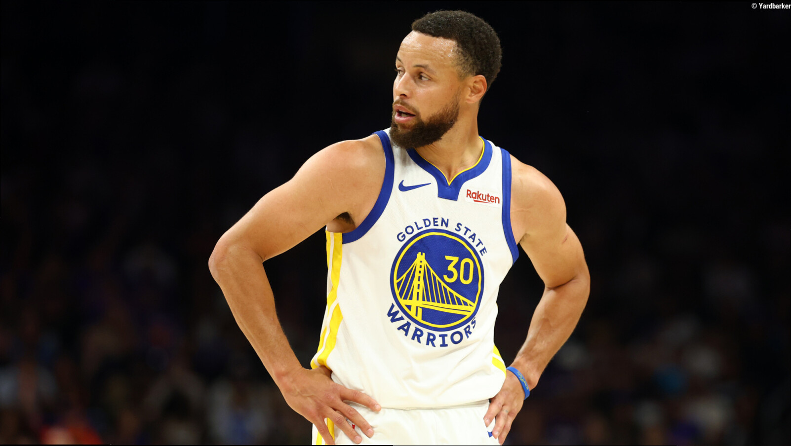Stephen Curry could be tied to the Warriors fumbling the bag on LeBron James