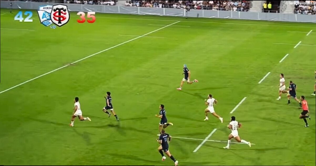 VIDEO. 101 points, 15 essais et un incroyable chassé-croisé : Bayonne/Toulouse montre déjà ce qui attend le Top 14 à la repri