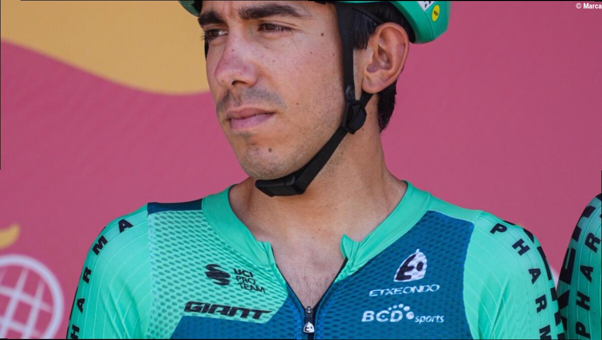 Diego Uriarte abandona LaVuelta tras una caída en plena salida neutralizada