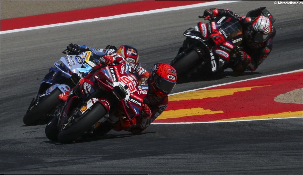Marco Bezzecchi reconoce su error con Marc Márquez: "Frené demasiado pronto"