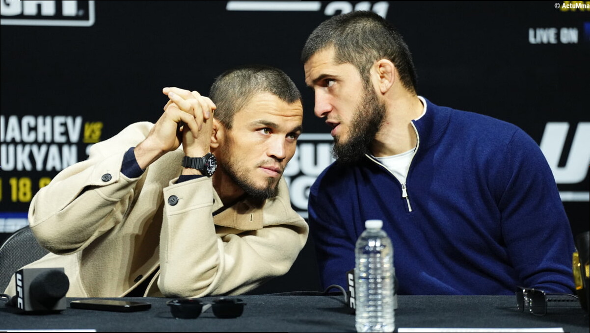 Islam Makhachev réagit à la défaite par K.-O. d'Umar Nurmagomedov après l'UFC Shanghai : « L'objectif est semé… »