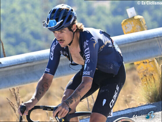 Vuelta a EspaÃ±a: Xabier Mikel Azparren: "DeberÃ­a haberlo intentado antes"