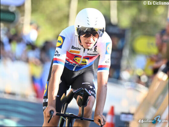 Mathias Vacek vuela en la crono inaugural y es el primer lÃ­der del ZLM Tour 2026