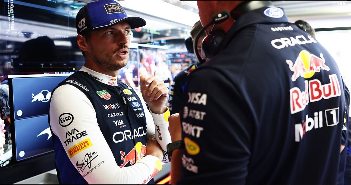 Verstappen klaagt steen en been richting Red Bull: 'Dit is zo slecht!'