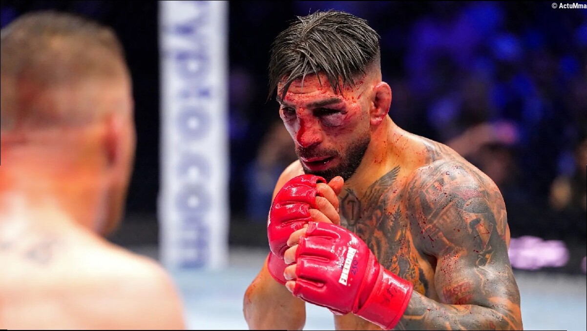 Ilia Topuria ne s'est pas reconnu dans le miroir après sa défaite face à Justin Gaethje