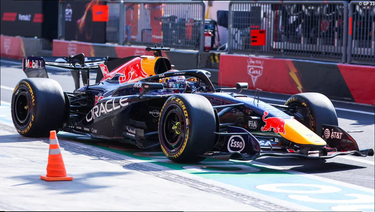 Max Verstappen overweegt om GP Italië vanuit de pitstraat te starten