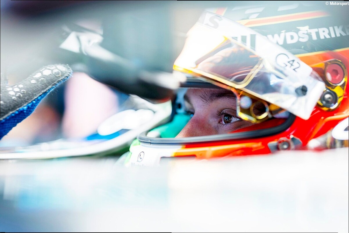 Antonelli es como "una IA" que no deja de mejorar, según Wolff