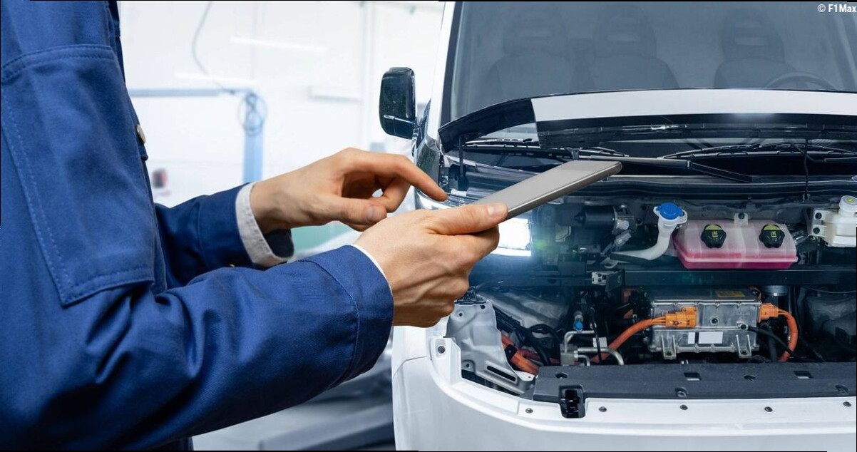 Schade van 1,5 centimeter zorgt voor enorme rekening van €76.000 bij elektrische auto