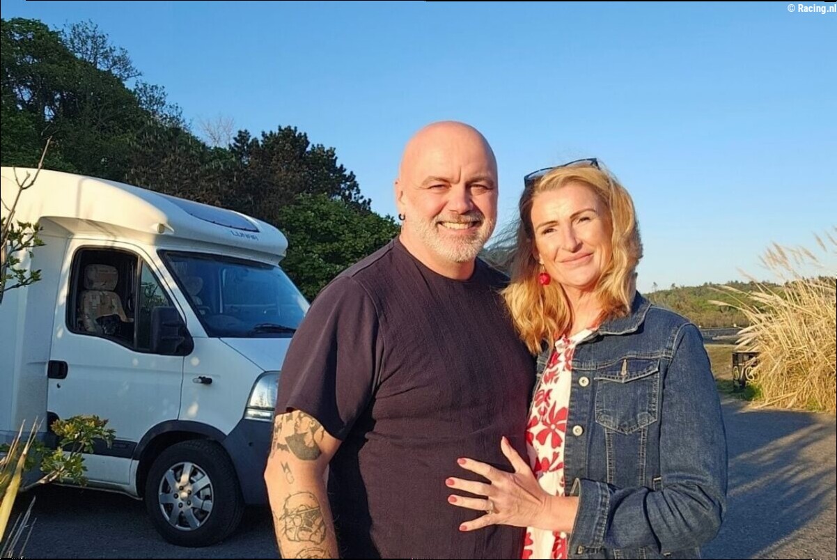 Stel woont fulltime in een camper in Ierland: 'Dit begrijpen Amerikanen nooit'
