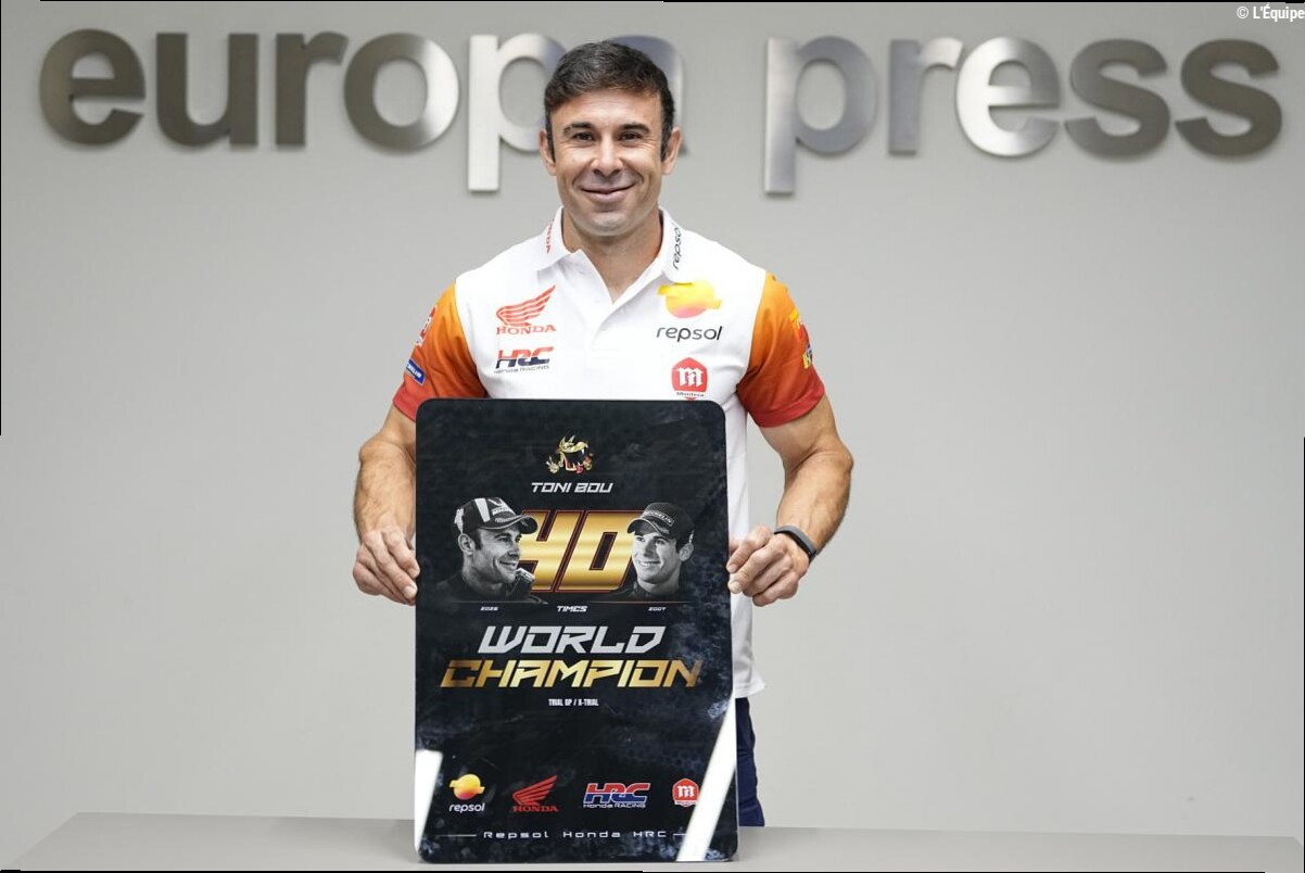 39 ans et 40 titres de champion du monde, Toni Bou, « la machine » de la moto trial