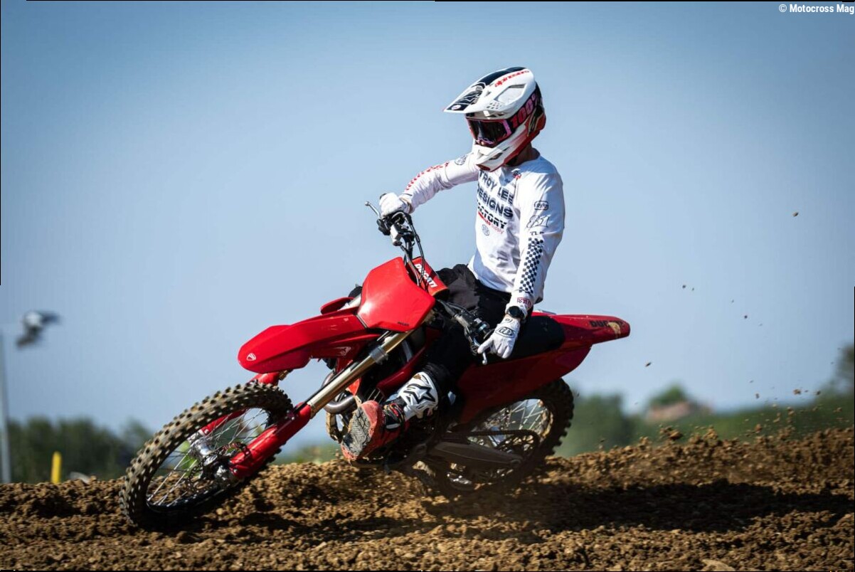 TEST : la Ducati Desmo250 MX
