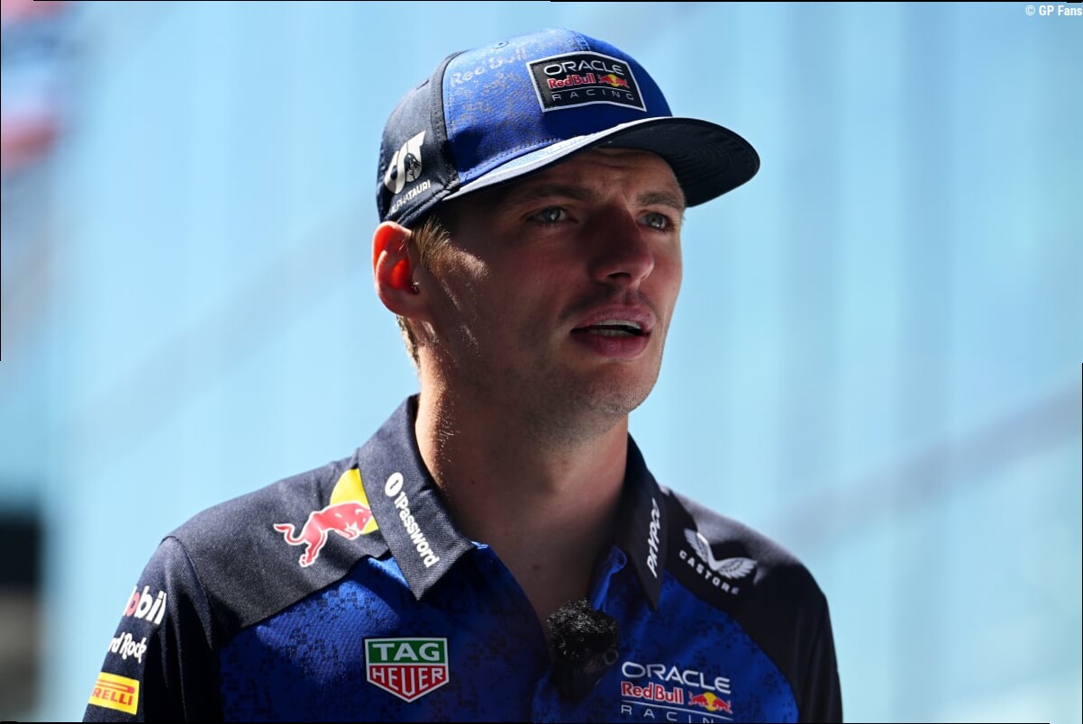 Verstappen na productieve vrijdag op Madring: 'Ronde na ronde worden we sneller'