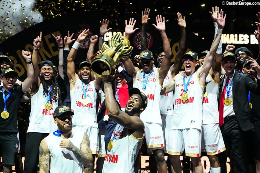 Dernier rebondissement : l'AS Monaco refusée en Nationale 1 !