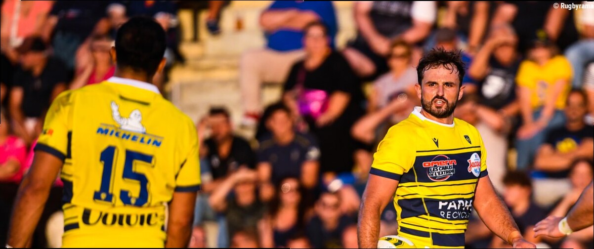 Top 14 - Les notes de Clermont - Stade français : Harry Plummer en patron, Akhaladze et Halaifonua passent à côté...