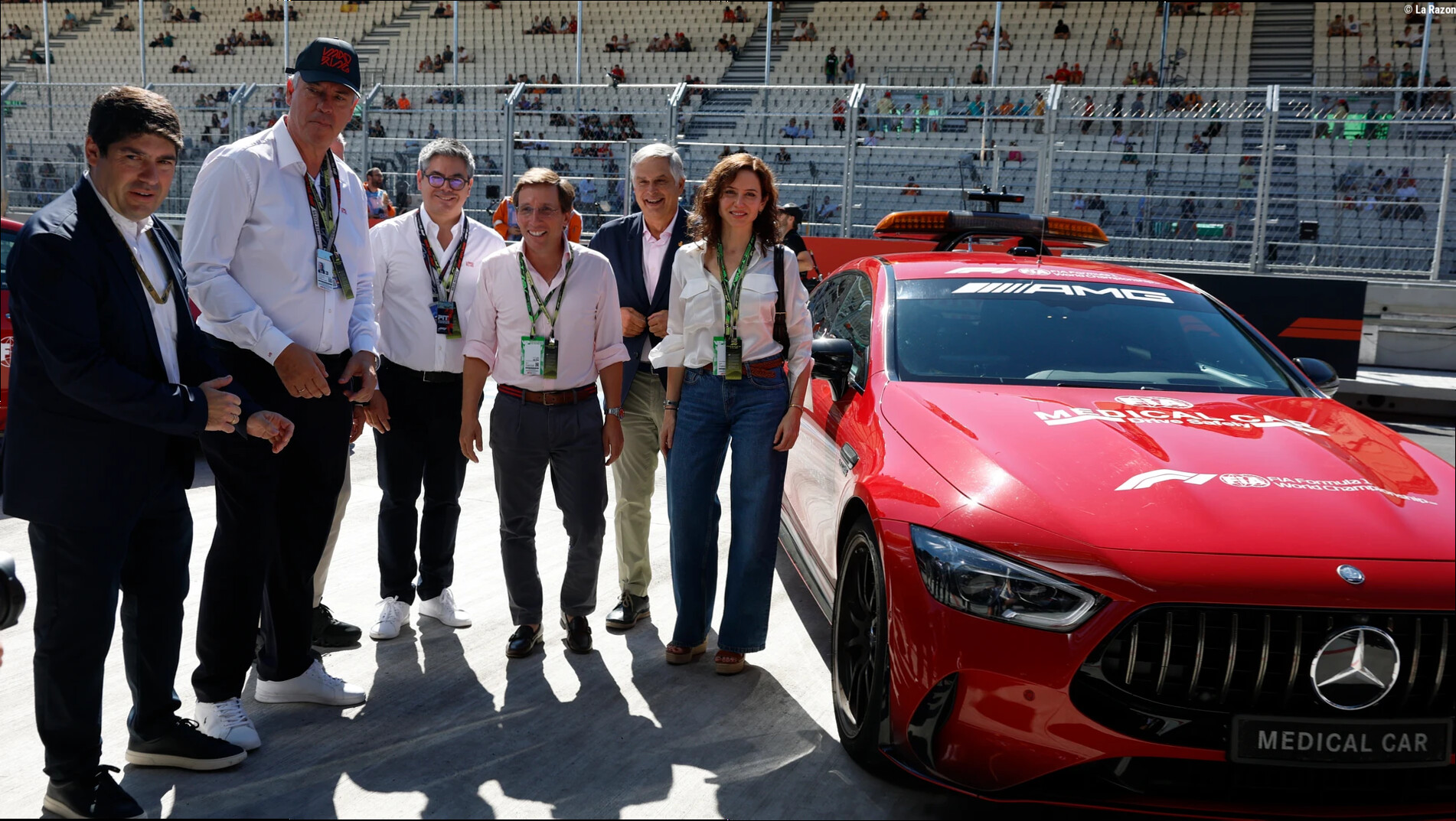 Isabel Díaz Ayuso, impresionada por la velocidad de La Monumental
