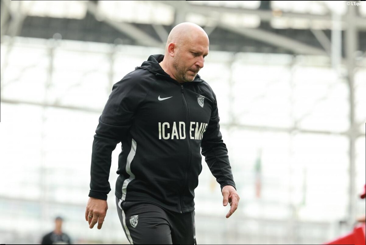 Pierre Mignoni, entraîneur de Toulon, battu à domicile face à La Rochelle : « On est très déçus »