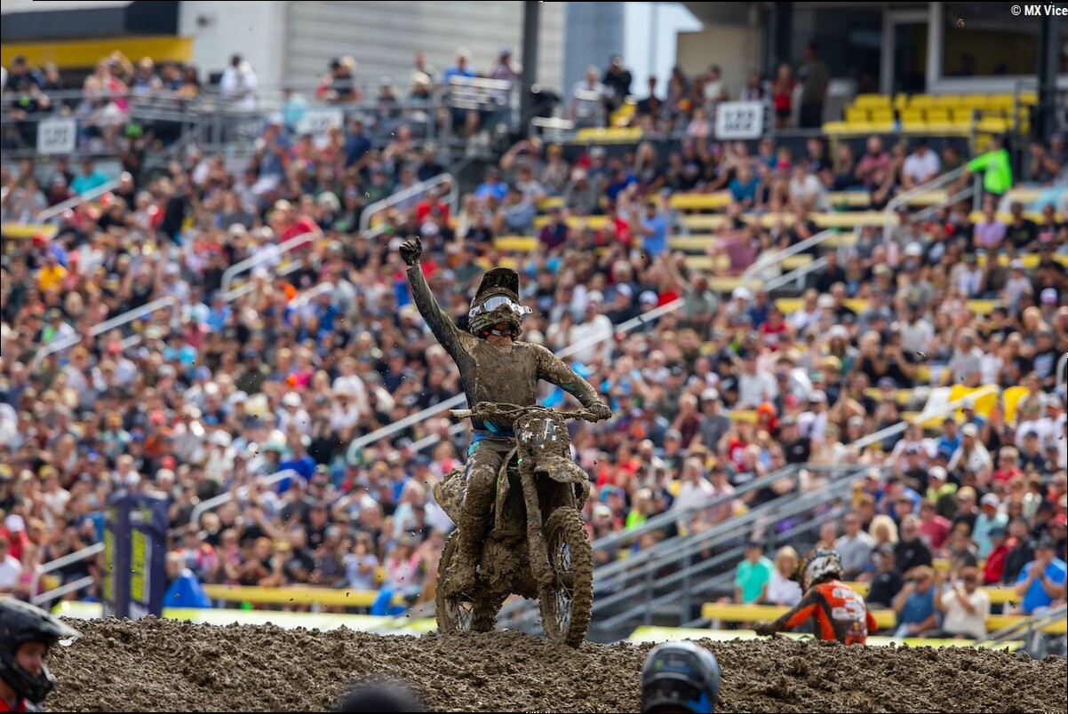 Haiden Deegan claims first 450 victory at spectacular SMX opener in Columbus