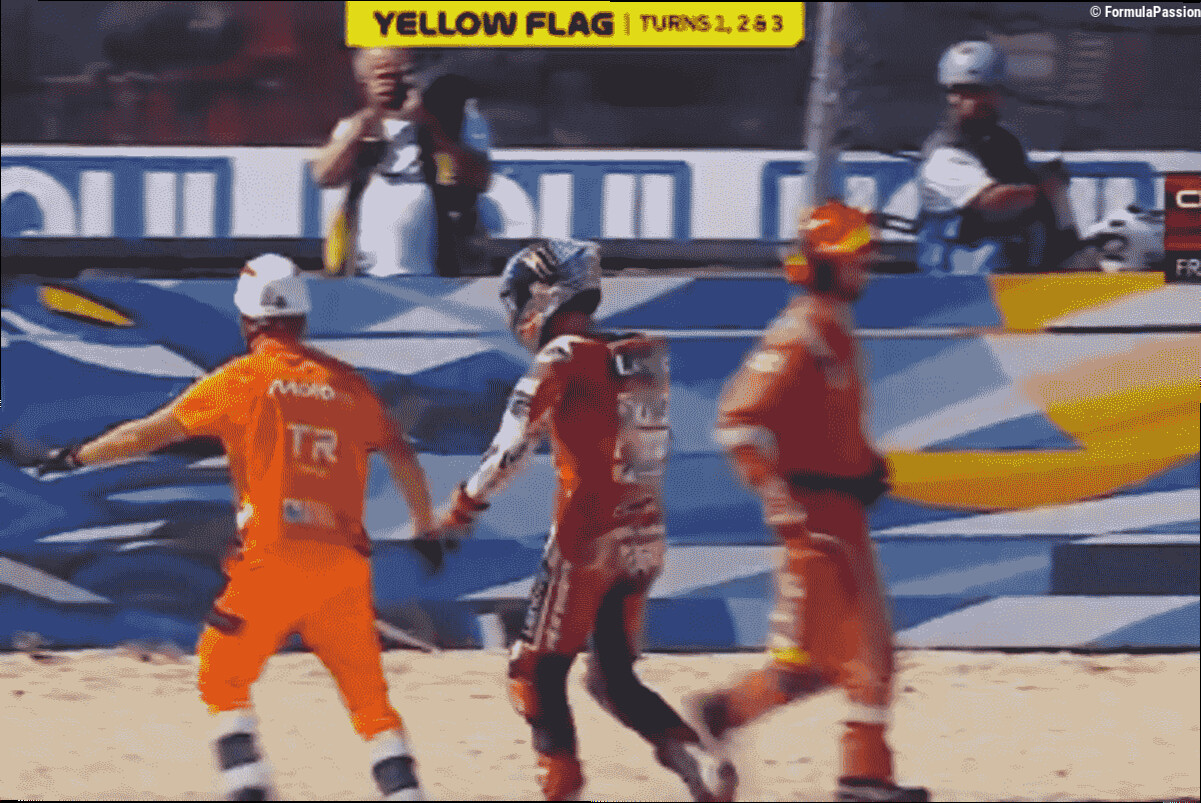 Bagnaia, non c'è fine alla crisi: anche a Misano finisce in ghiaia