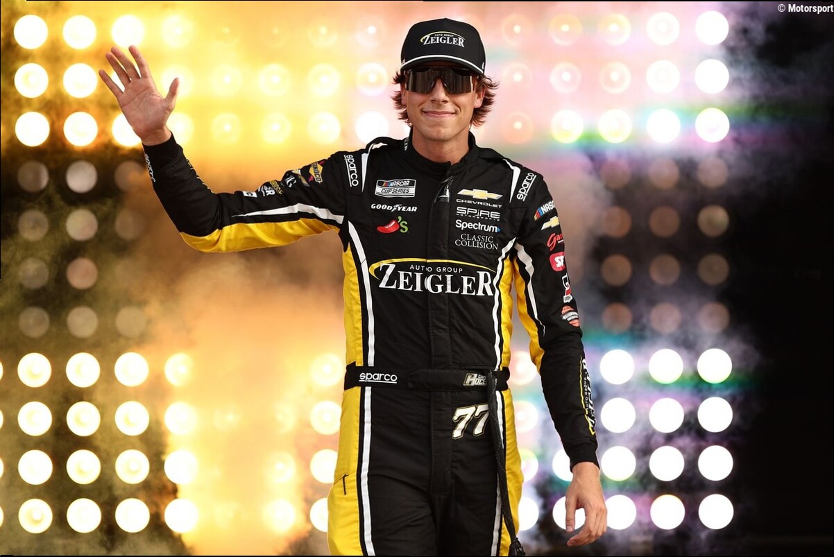 Jamie McMurray laments the turn Carson Hocevar's career has taken: 'I'm embarrassed for him'