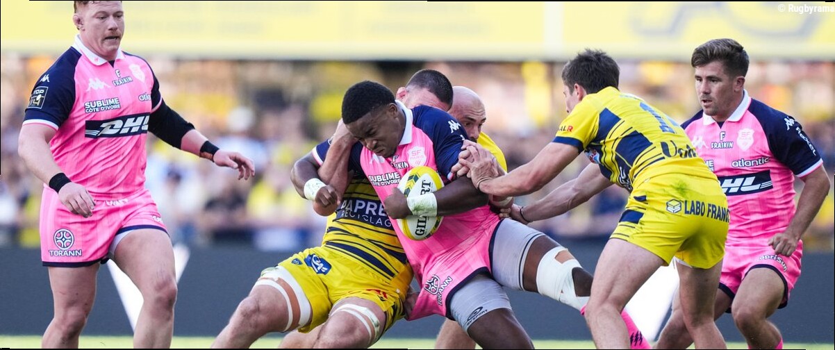 Top 14 - "On ne leur a pas fait payer cash leurs erreurs" explique Samuel Ezeala après la défaite du Stade français