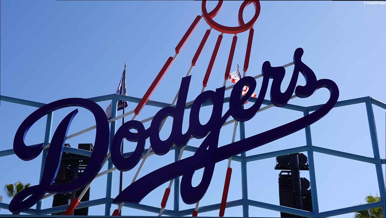 Dodgers tie historic streak with Reds series opener takedown