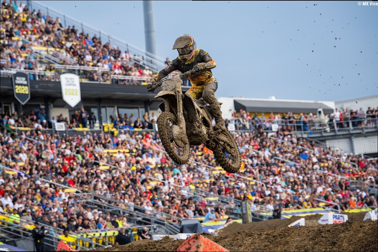 Carmichael and Villopoto analyze mud chaos and Deegan's breakthrough