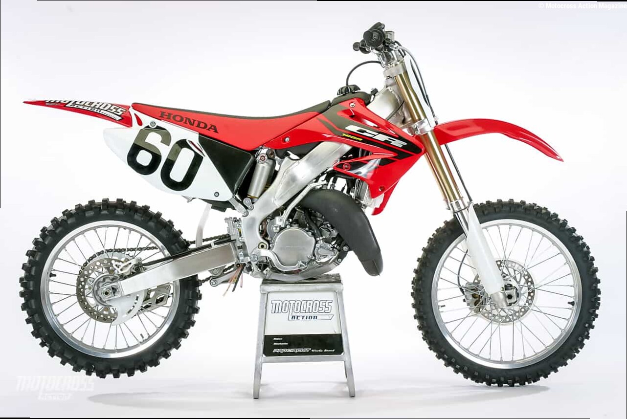 TWO-STROKE TUESDAY: COMPLETE TEST OF 2004 HONDA CR125