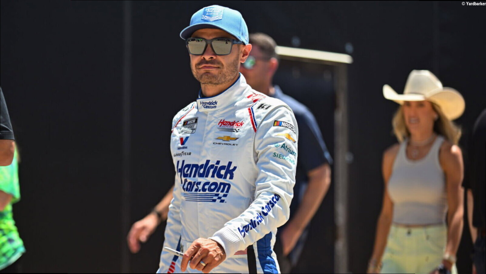 'Doesn't Have to Win Another Race'- NASCAR Analyst Sound the Alarm on Denny Hamlin's Chase Hopes With Blunt Kyle Larson Claim