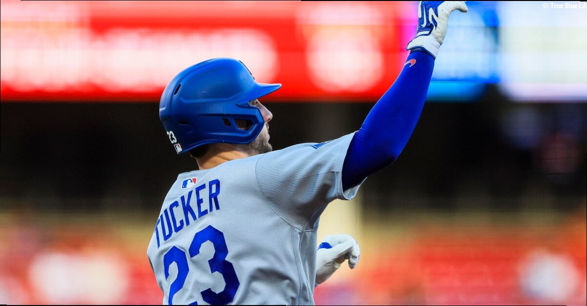 Dodgers at Reds game chat
