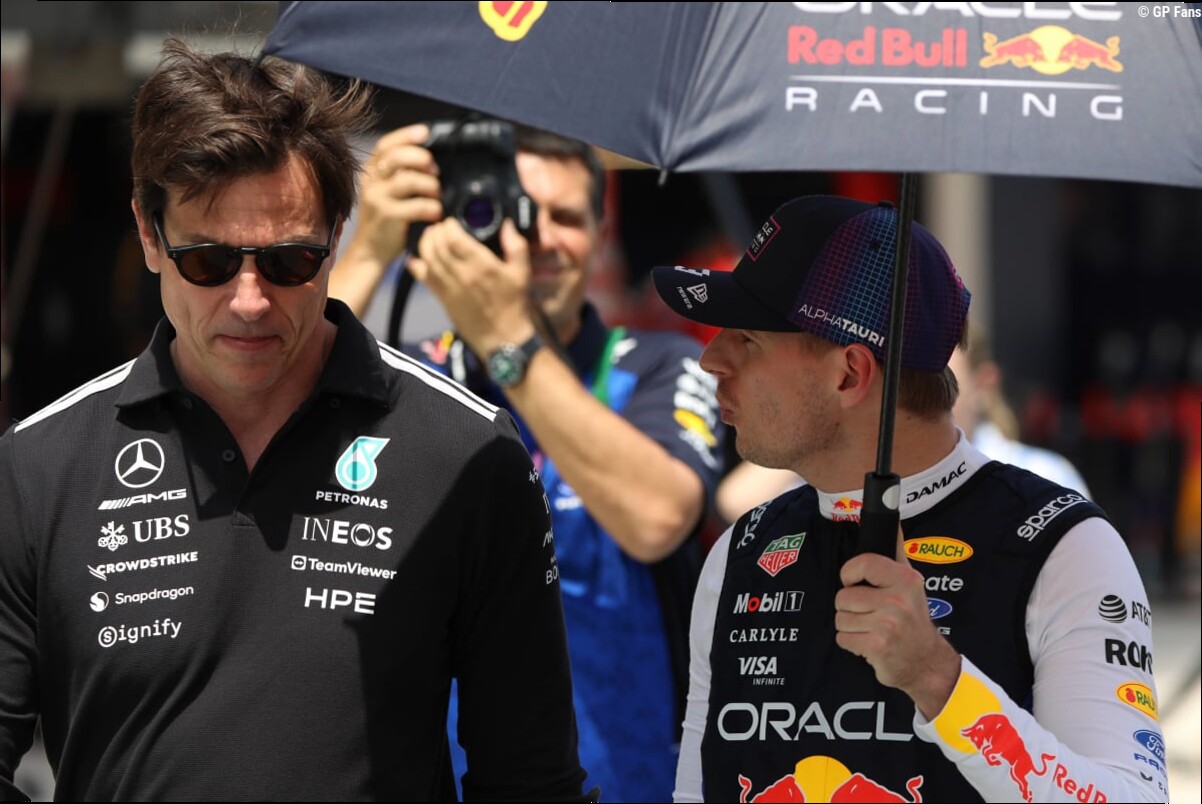Wolff over 'meest uitzonderlijke coureur van deze generatie' Verstappen: "Ook Max heeft een goede auto nodig"