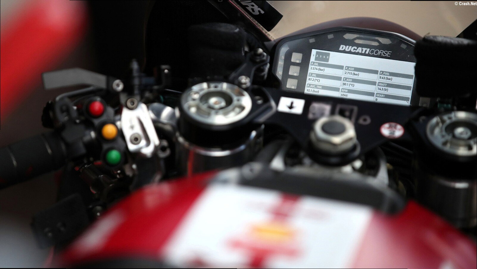 VR46: Ducati 850 "looks very fast", Bulega "coming home"