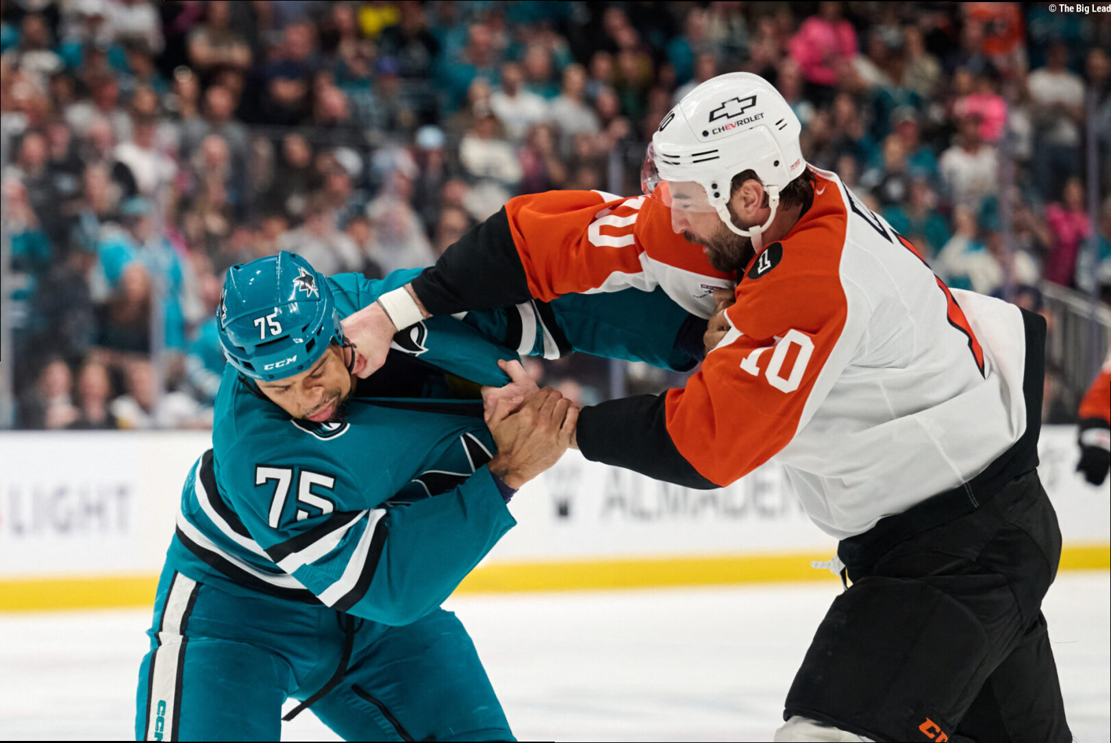 Bruising NHL forward, 39, announces immediate retirement from hockey