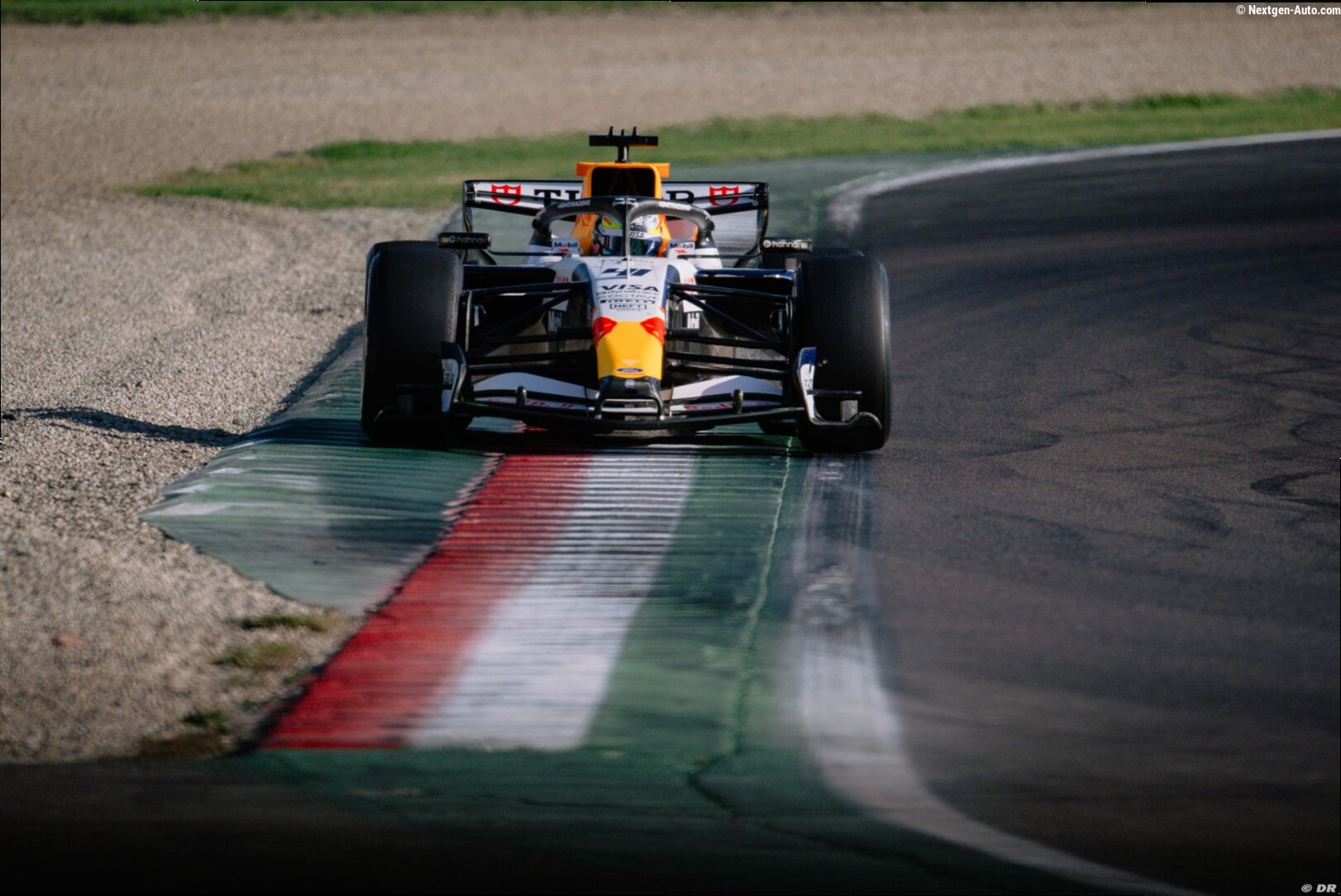 Pirelli F1 termine son test pour 2027 à Imola avec Racing Bulls et Ferrari