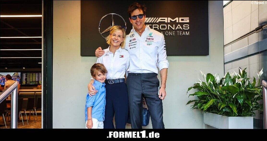 Stolzer Papa: Sohn von Susie und Toto Wolff gewinnt ersten Karttitel