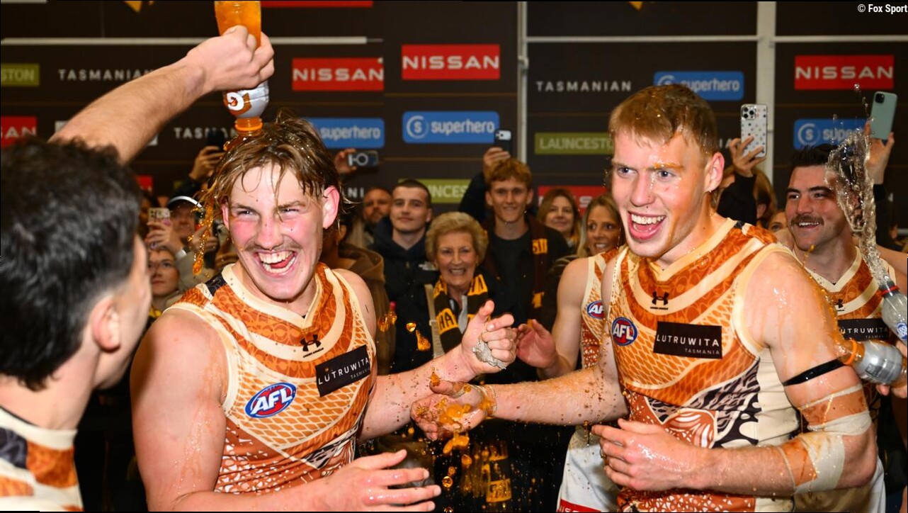 AFL Daily: Hawks coach responds to trade rumour; new name on Bombers coach wishlist
