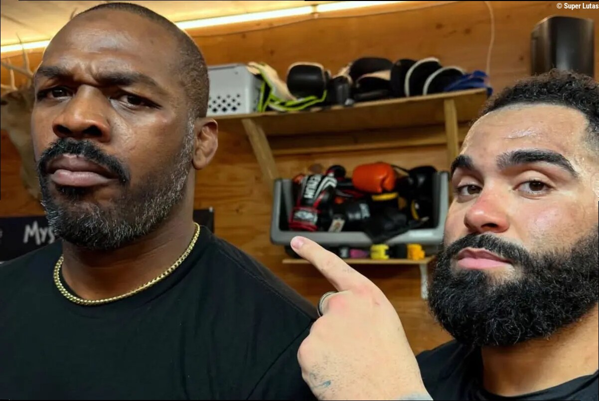 Vaiado, 'Novo Jon Jones' tem caso de agressão sexual exposto e vê azarão ser ovacionado na coletiva do UFC 331: 'Estuprador'