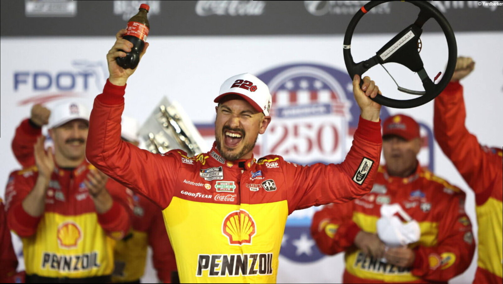 Joey Logano Stuns Bristol With Unlikely Comeback Win as Kyle Larson Steals Championship Lead