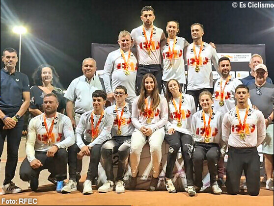 Pablo GarcÃ­a y Mariona Calvis, campeones de EspaÃ±a de BMX Racing en San Miguel de Abona