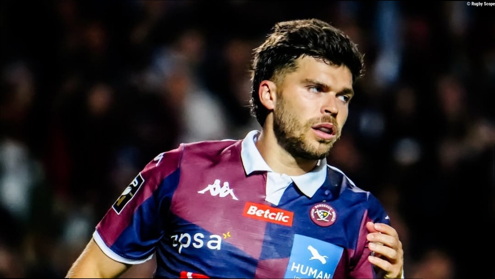 UBB – Coup dur face au Stade Français : Matthieu Jalibert a quitté la pelouse après 13 minutes de jeu