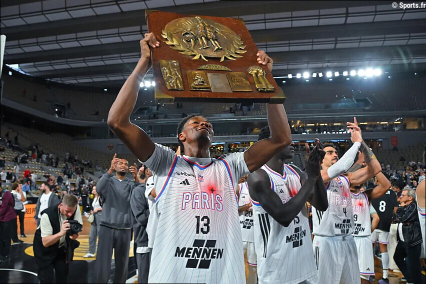 Paris Basketball frappe fort en finale de la Supercoupe et lance idéalement sa saison