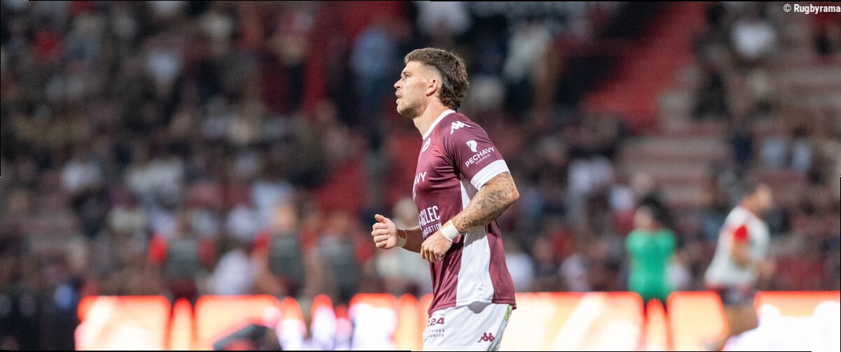 Top 14. XV de France - Matthieu Jalibert (UBB) pourrait être absent six semaines et être incertain pour le premier match des 