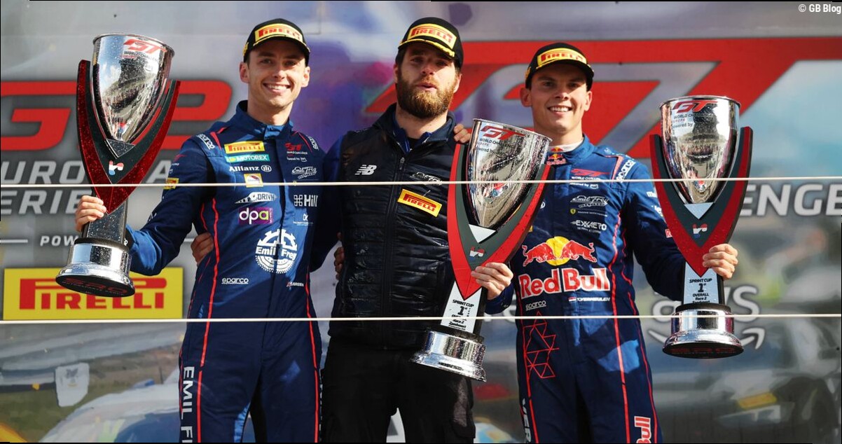 Vermeulen zorgt voor Nederlandse primeur, Verstappen Racing en 7 (!) teams vechten voor titel