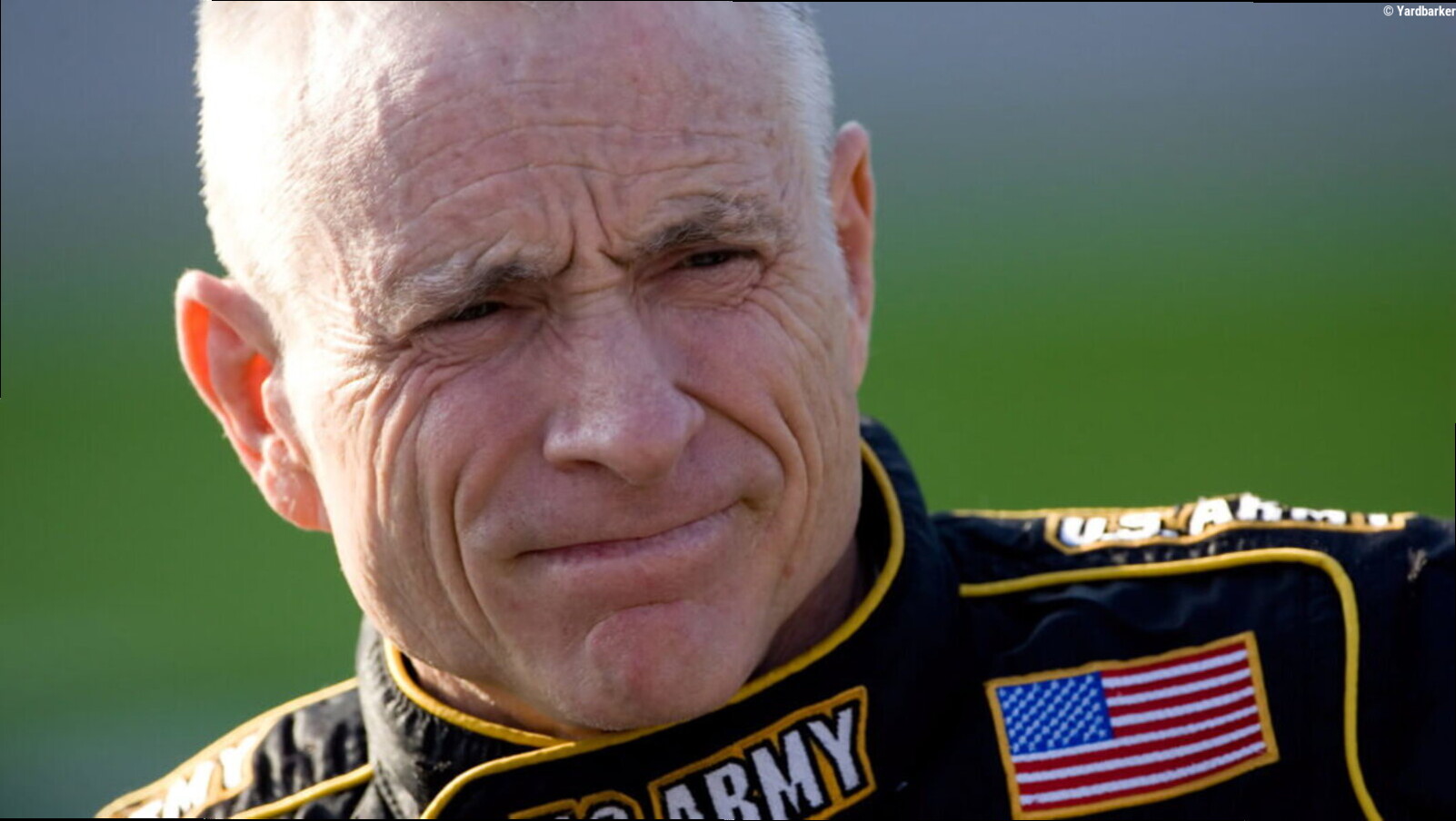 Mark Martin Weighs In on Bristol Fallout With Humble NASCAR Request