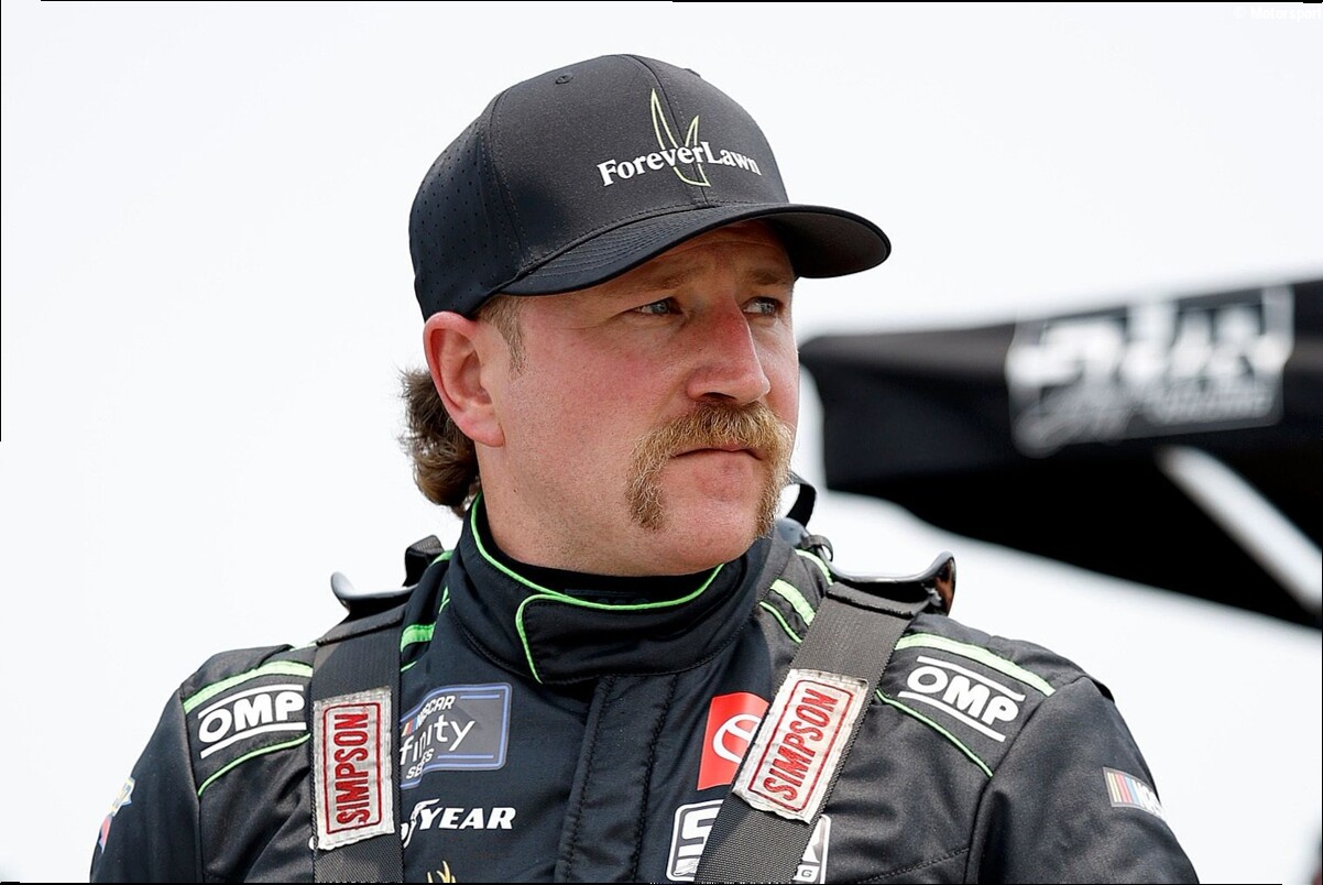 Jeffrey Earnhardt announces he will be racing NASCAR with 'competitive equipment' in 2027