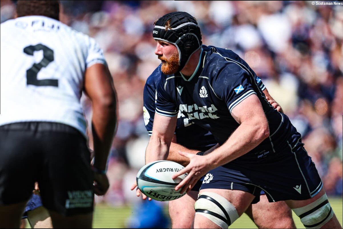 'No negatives' - Gregor Brown ready to fill number 8 jersey for Glasgow Warriors and Scotland