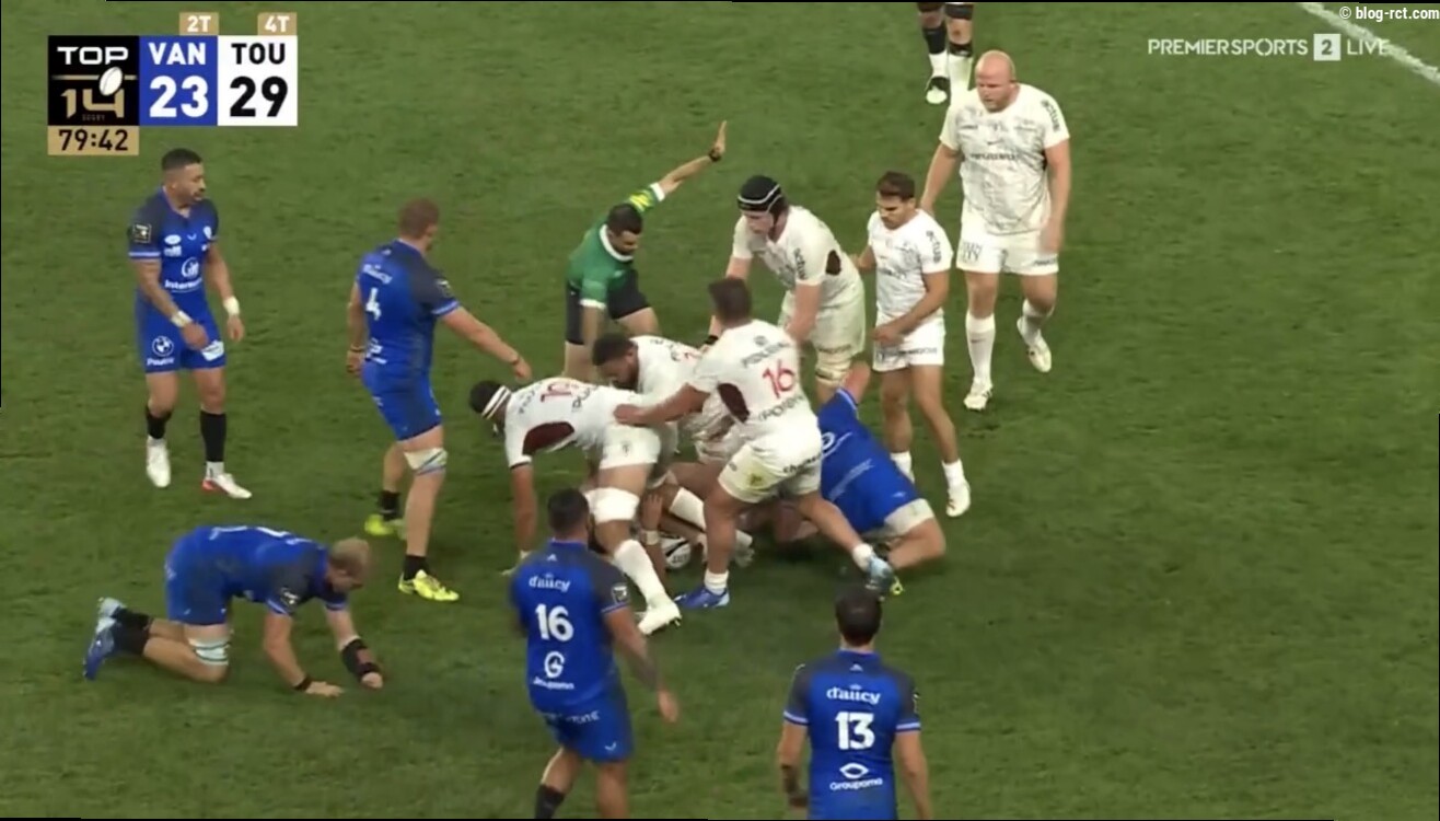 Nick Schonert doit-il être lourdement suspendu après avoir causé la blessure d'Emmanuel Meafou ?