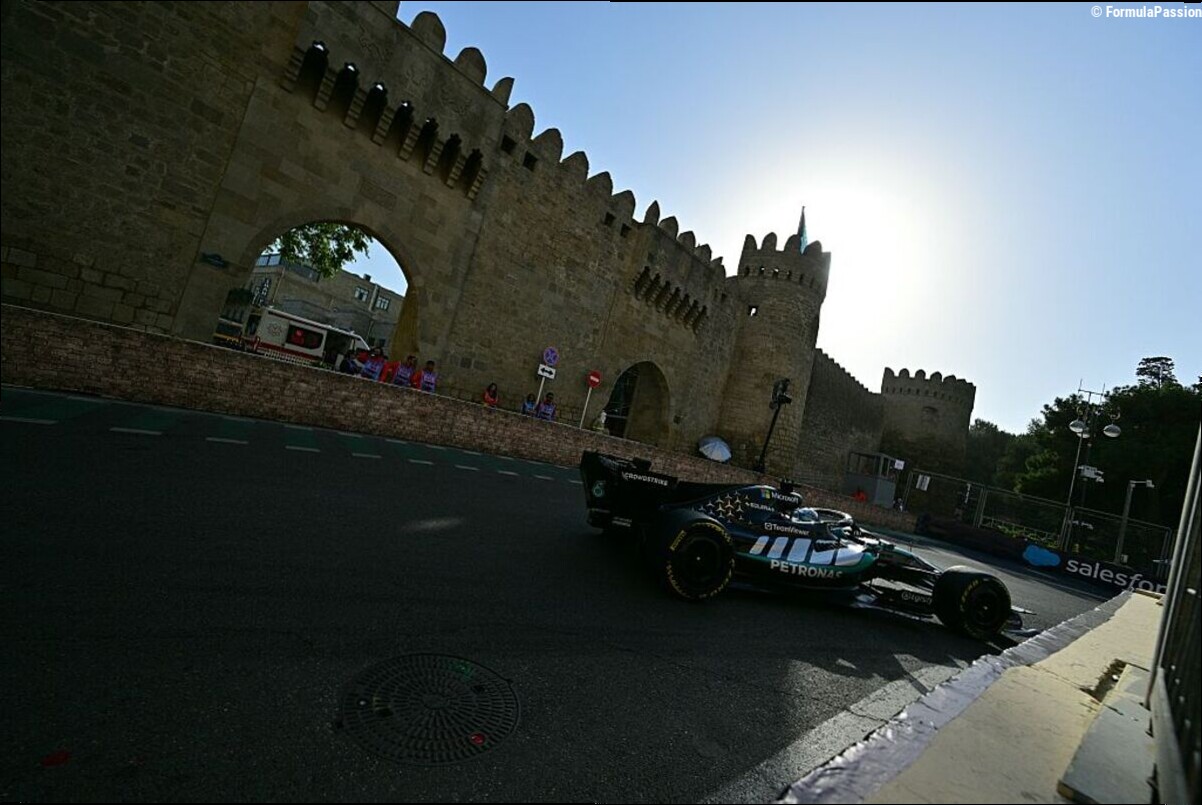 Baku esalta Mercedes, Ferrari stretta tra energia e rigidezza