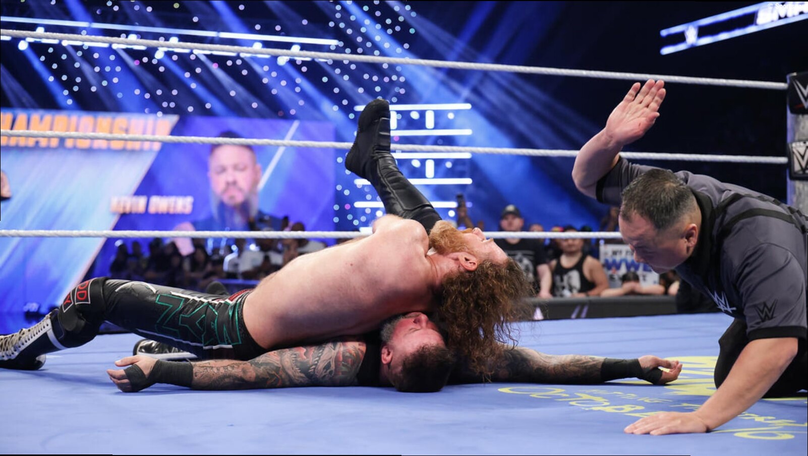 WWE Bosses Upset Over Botch From Sami Zayn & Kevin Owens' SmackDown Title Match?