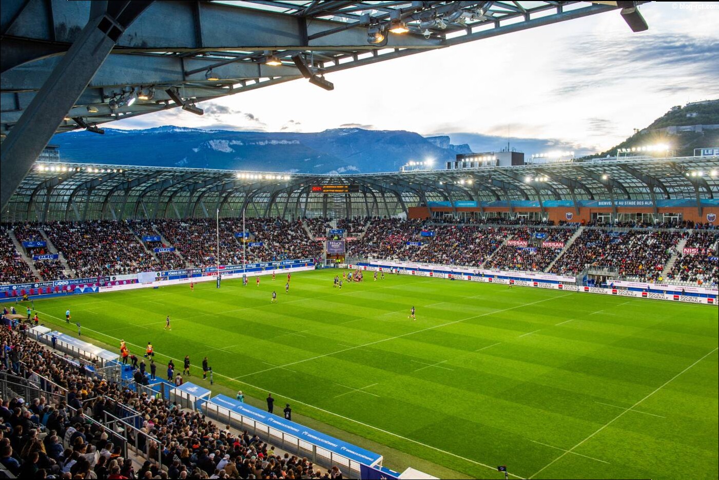 Le FC Grenoble a décidé de ne plus payer la location du Stade des Alpes : Des tensions éclatent avec la Métropole